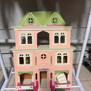 Fisher-Price Victorian Dollhouse